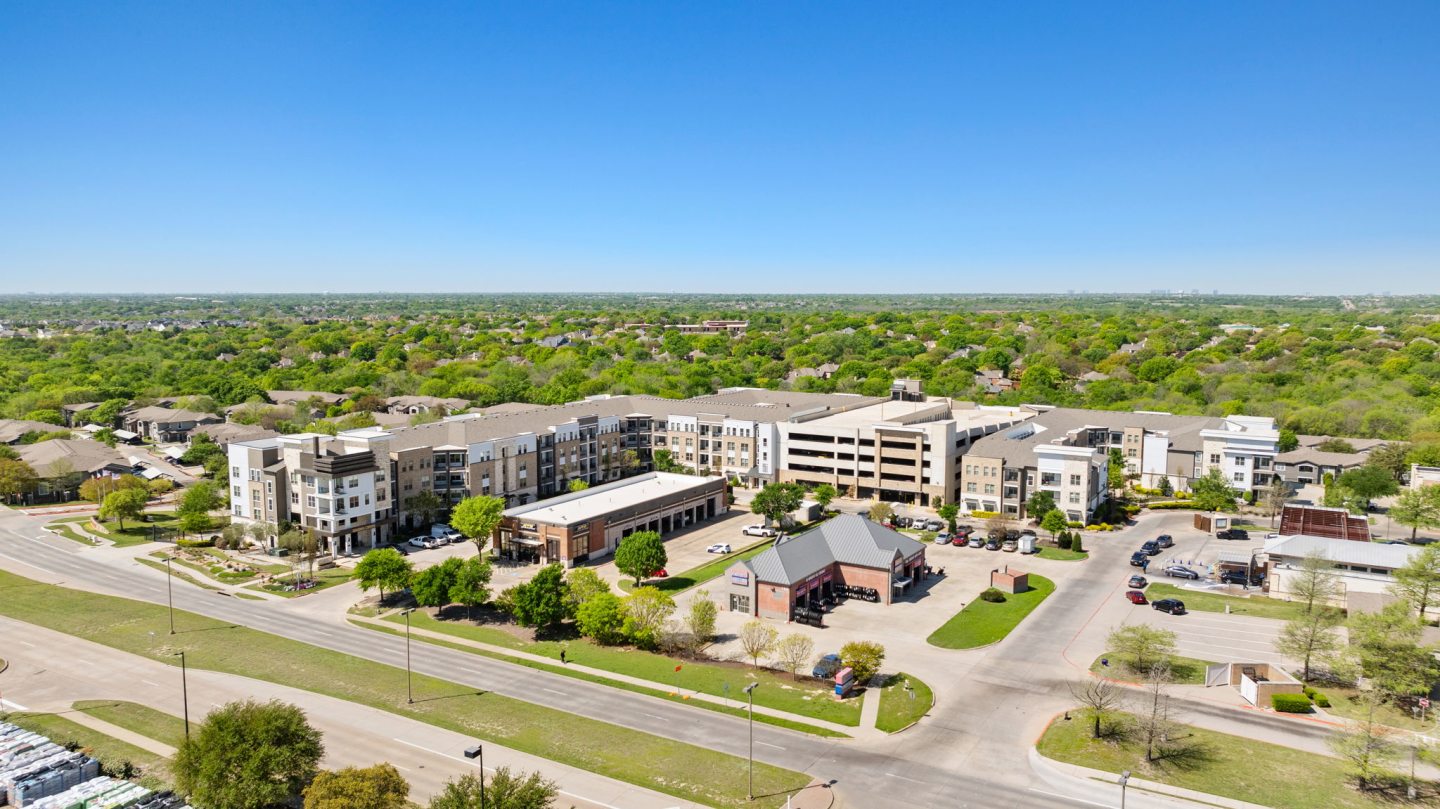 Axis at Watters Creek Image 106