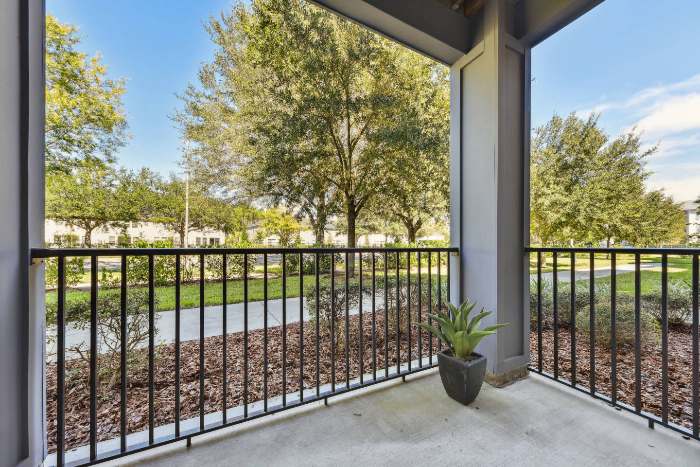 Gran Bay Apartment Homes Image 20