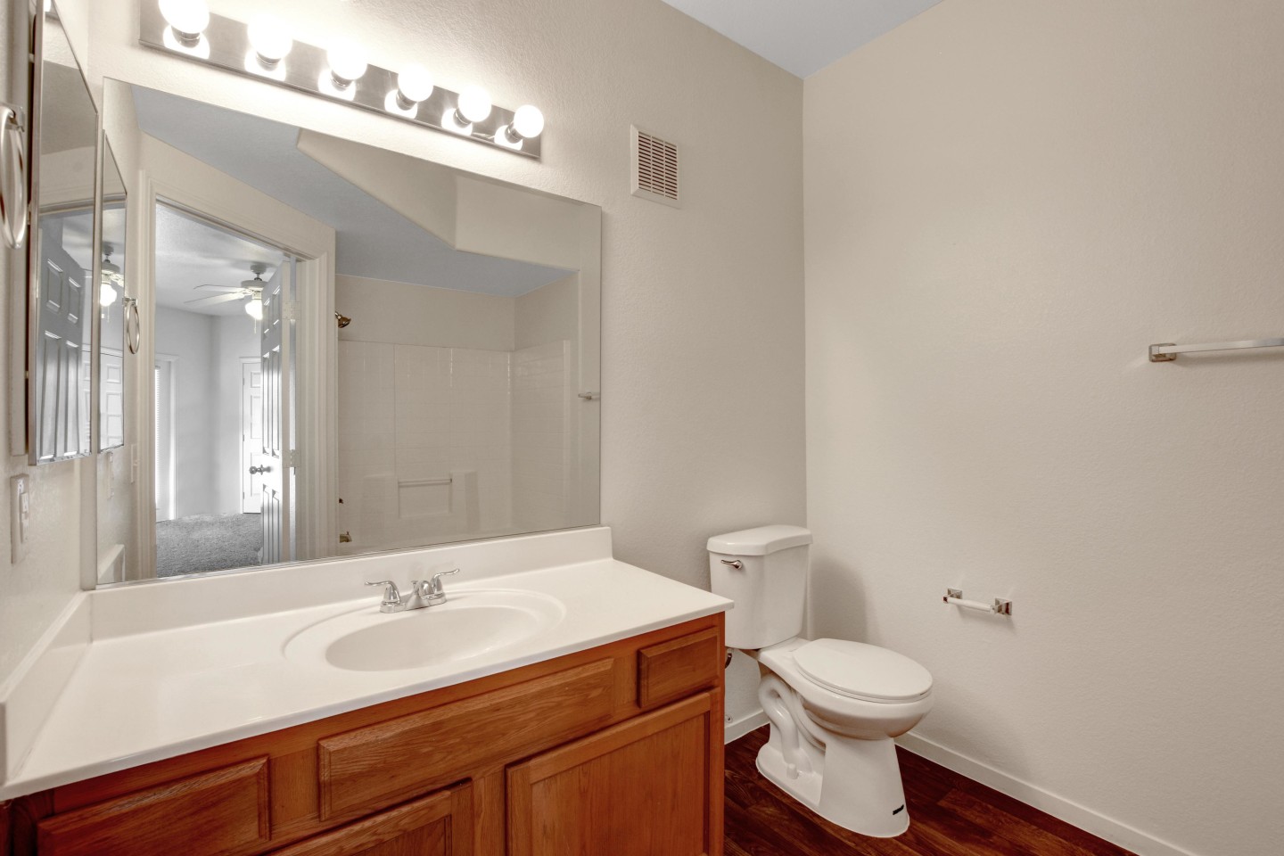 Aspen Peak Apartments Image 22
