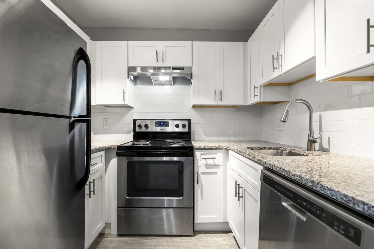 Georgian Oaks Apartments 2 Image 3