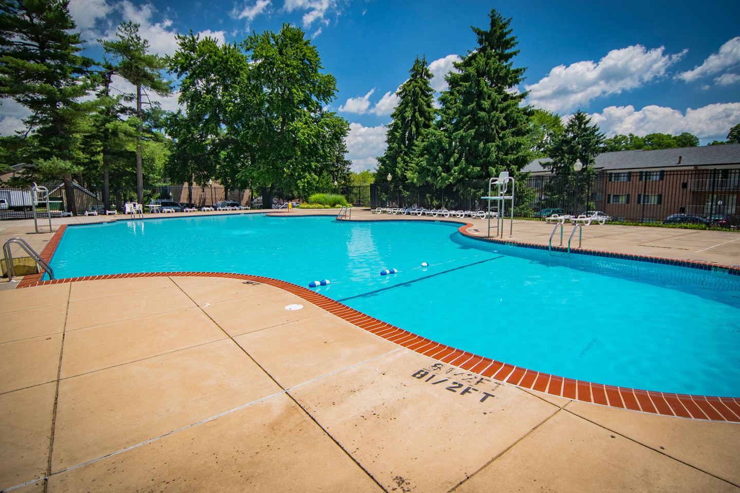 Maplewood Villas Image 2