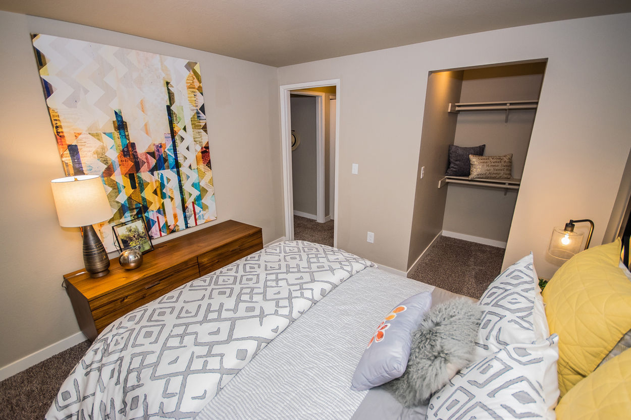 The Fairways Apartments Image 39