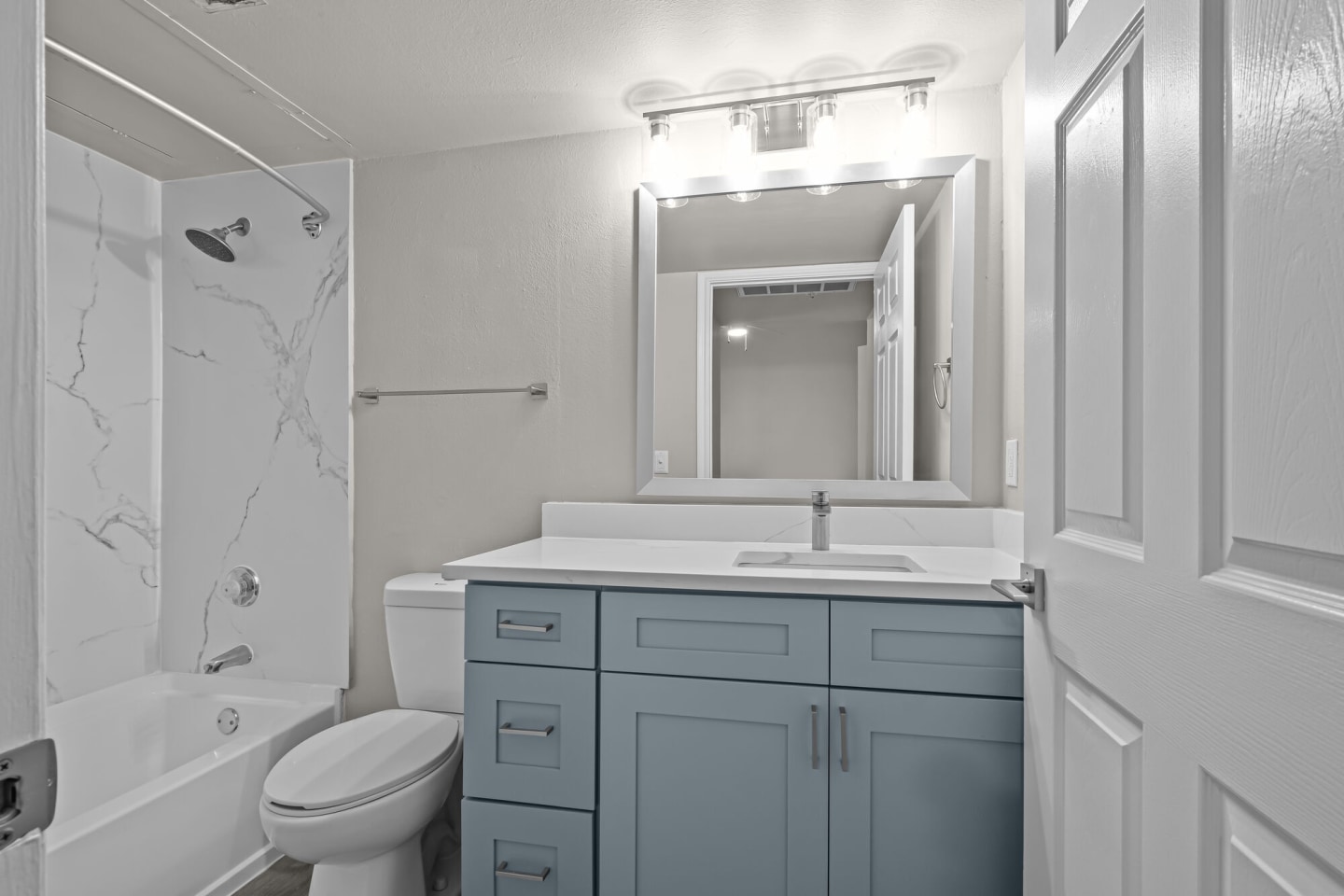 Larkin Apartment Homes Image 56