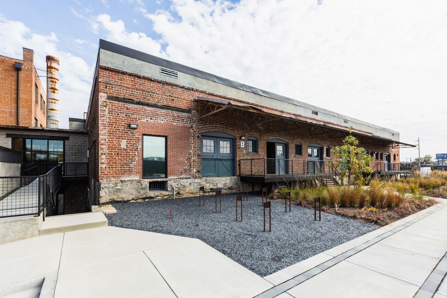 Lofts at Abrams Fixtures Image 5