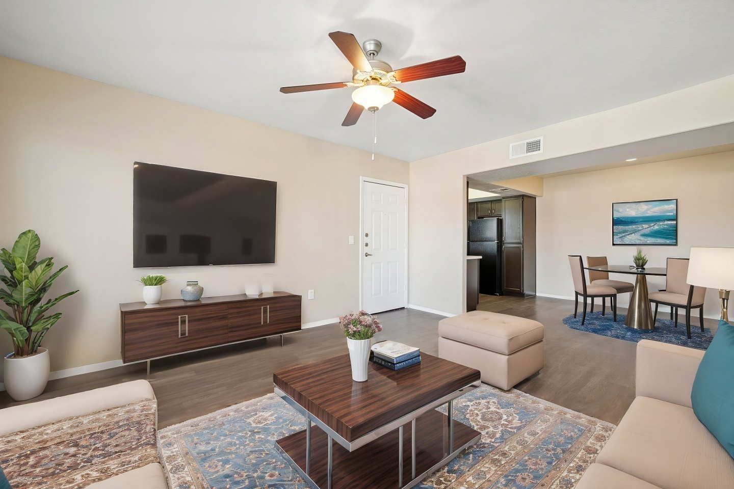 Sonoran Apartments Image 8