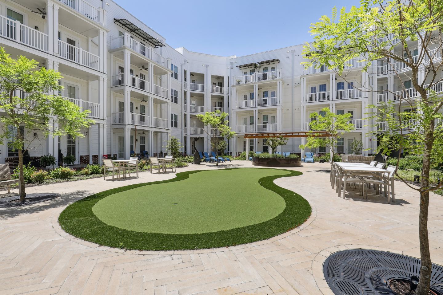High Street View Luxury Apartments Image 13