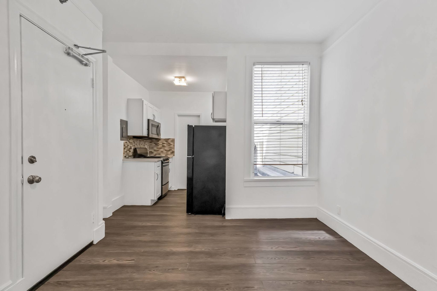 132 6th Street Image 4