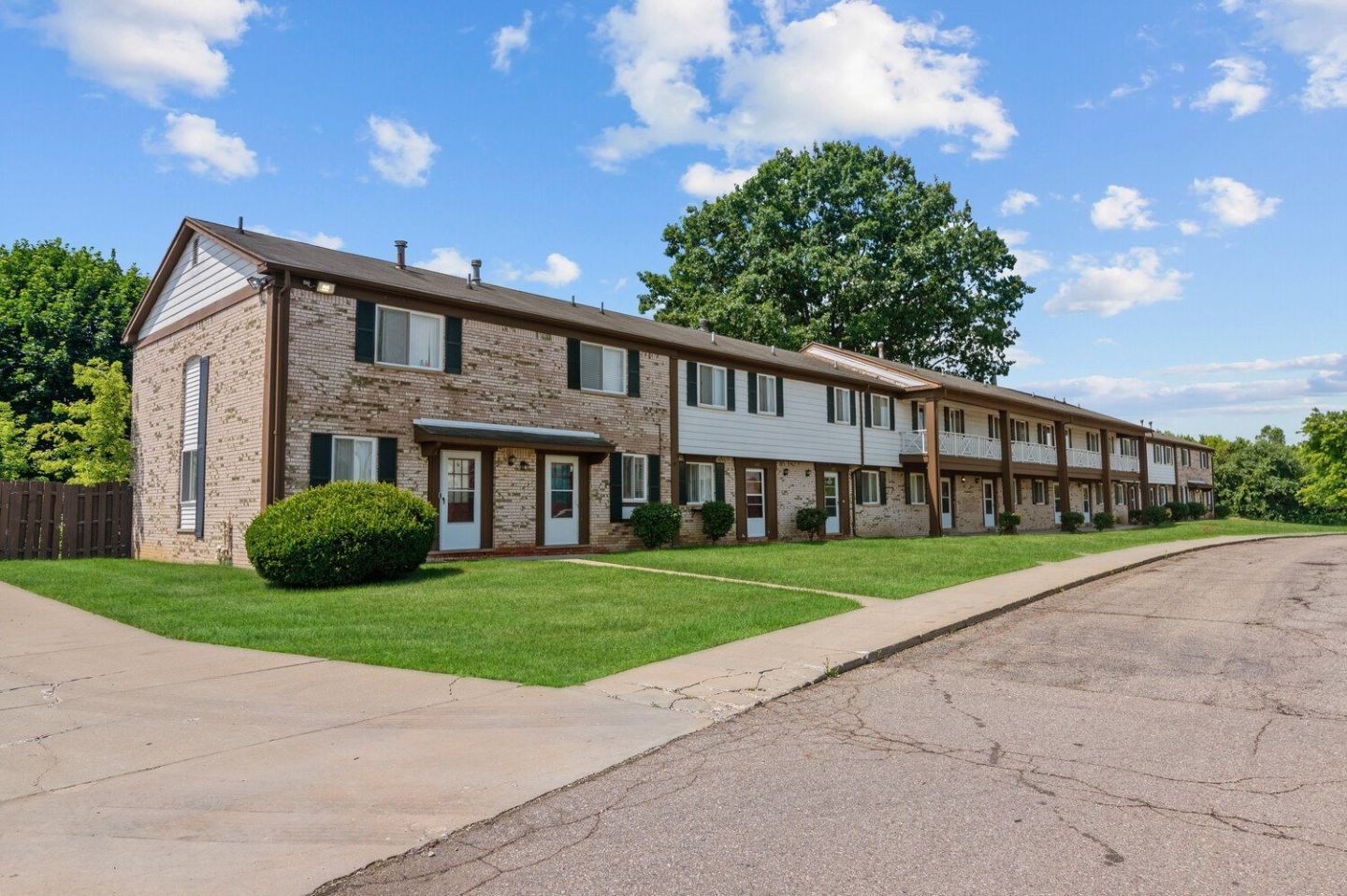 Residences at Grand Blanc Apartments Image 5