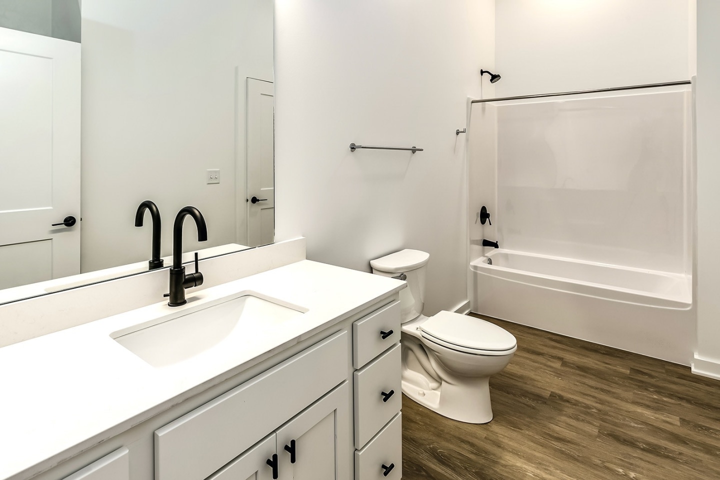 Dalmore Apartments Image 8