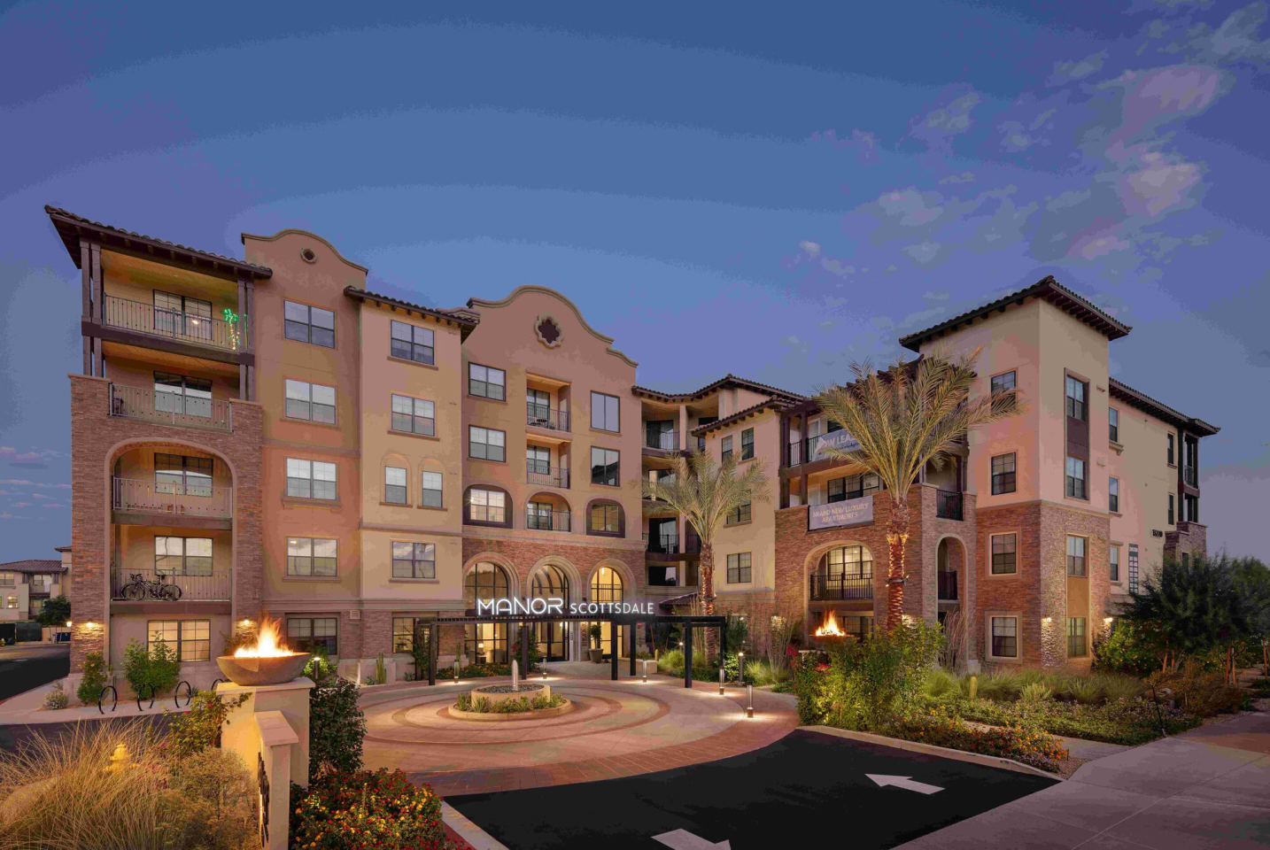 Manor Scottsdale Image 16