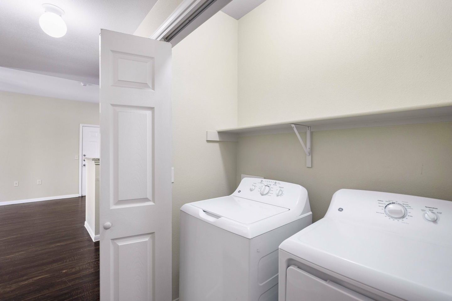 Walnut Grove Image 23