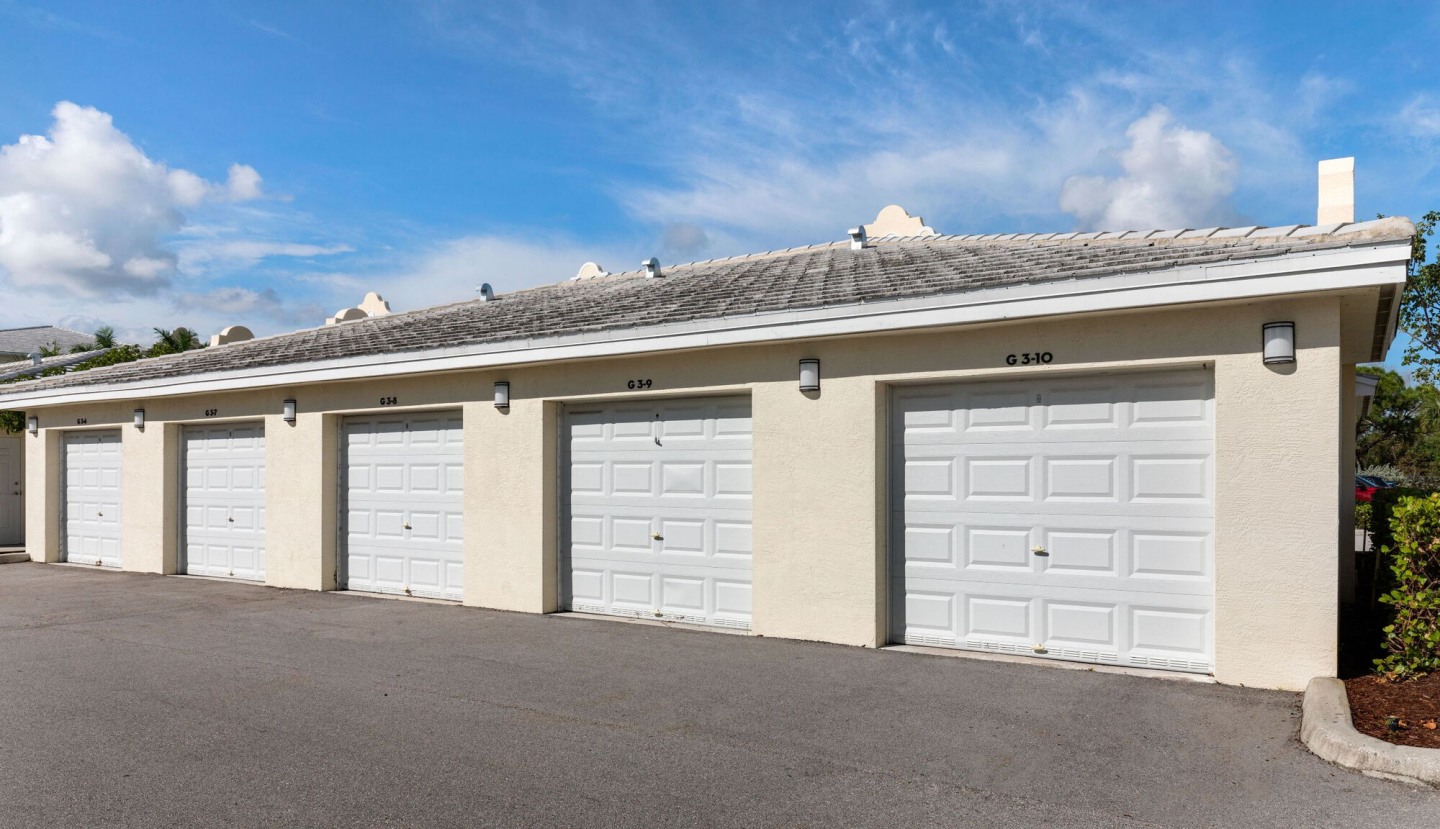 Oceanside Lantana Image 64