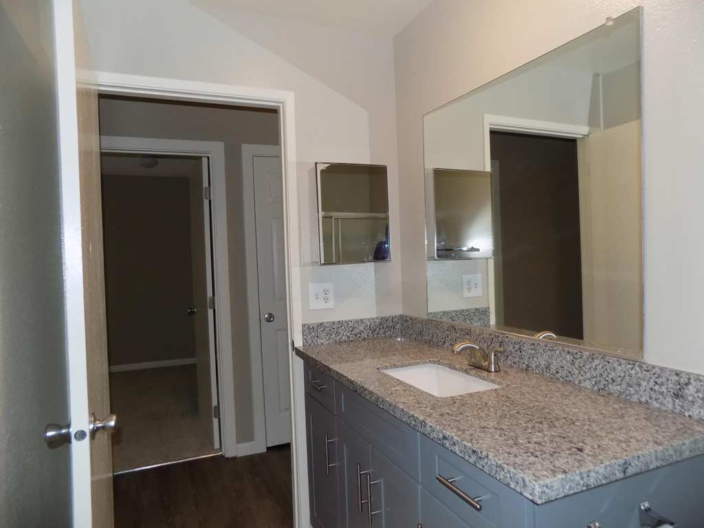 The Palms Apartment Homes Image 16