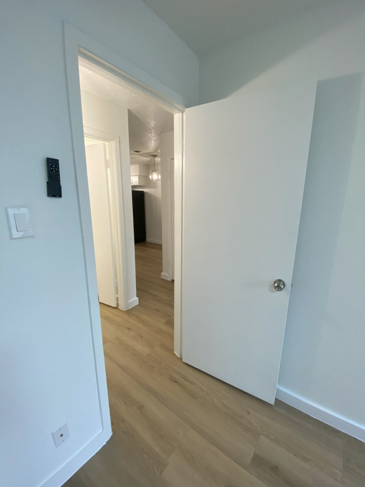 St. Edward's Apartments Image 8