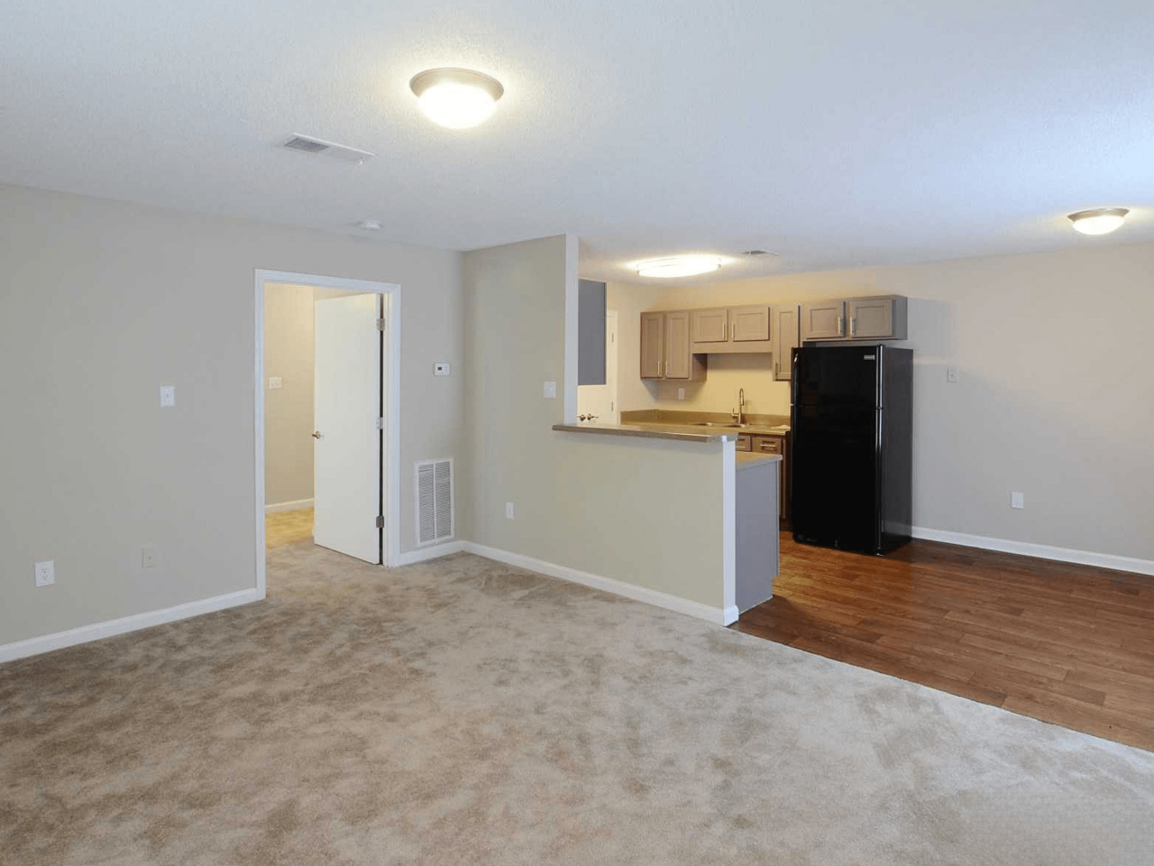 Waverly Apartments Image 45