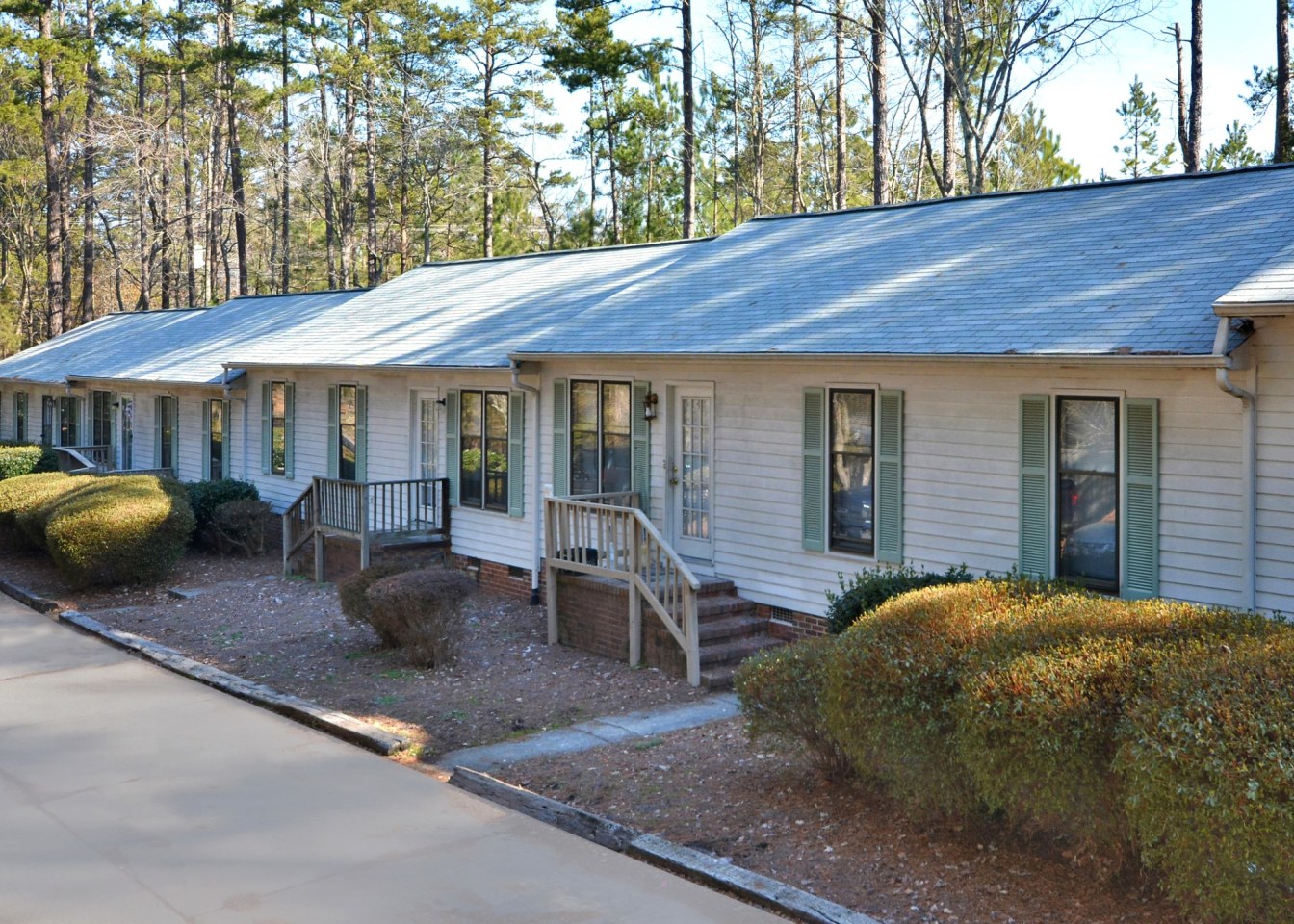 Jamestown Manor Apartments Image 37
