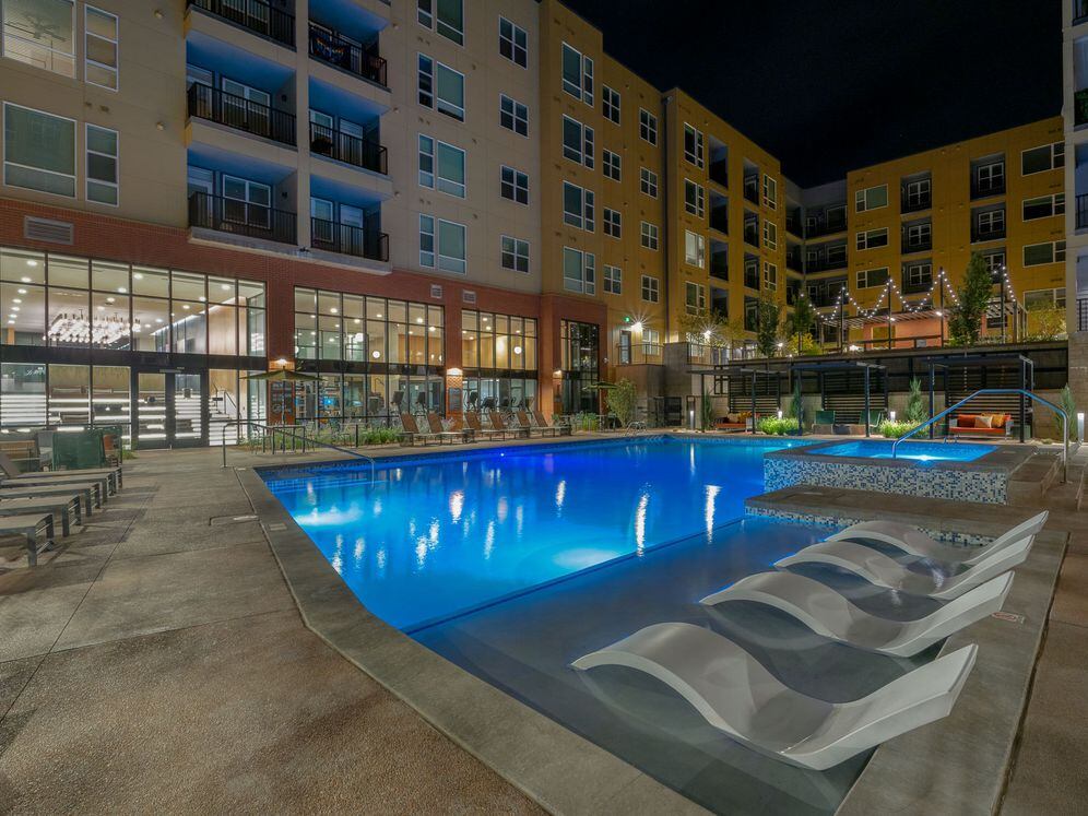 Avalon Westminster Promenade Image 36
