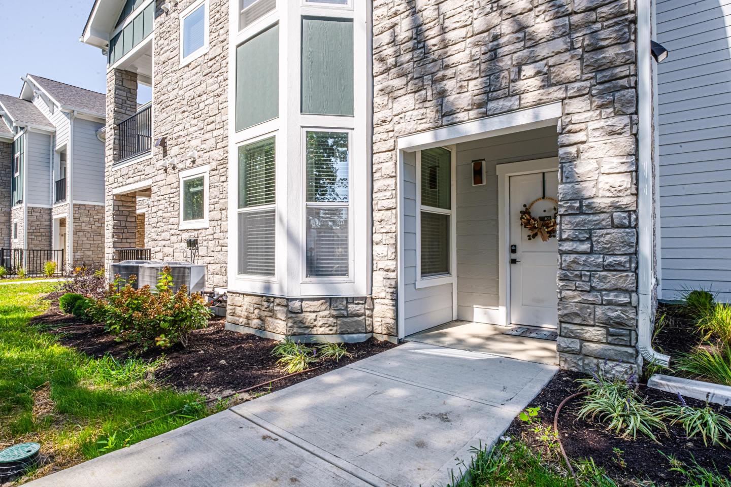 The Lennox at Copperleaf Image 20