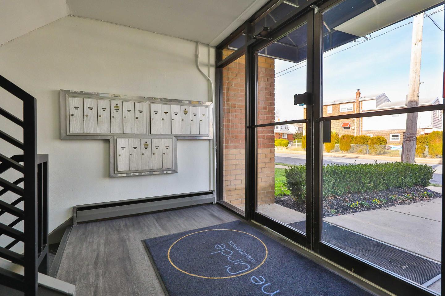 Holme Circle Apartments Image 5