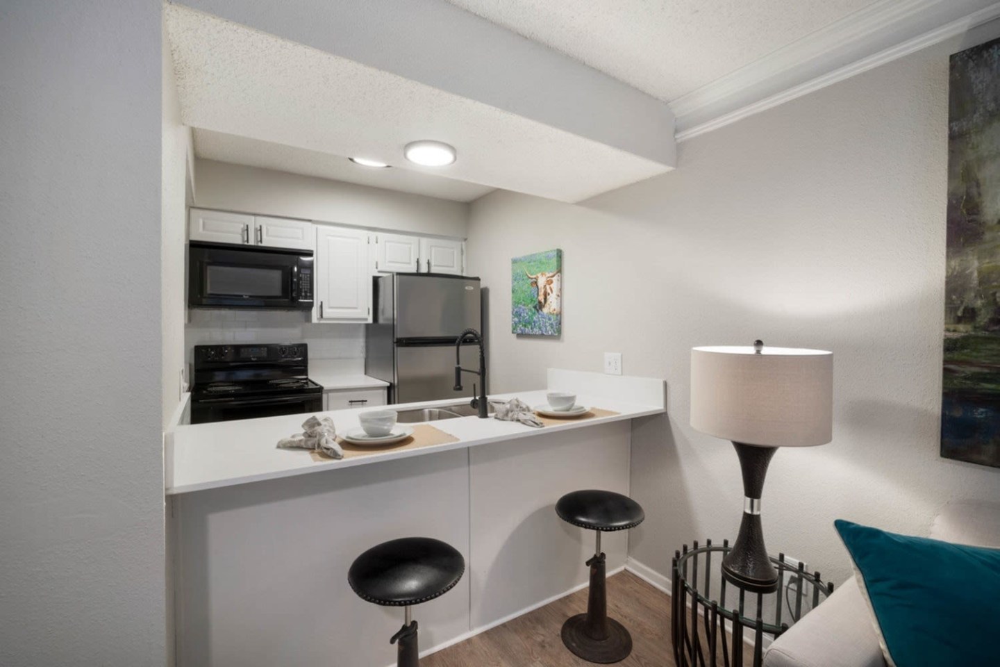 Summit at Hyde Park Apartments Image 10