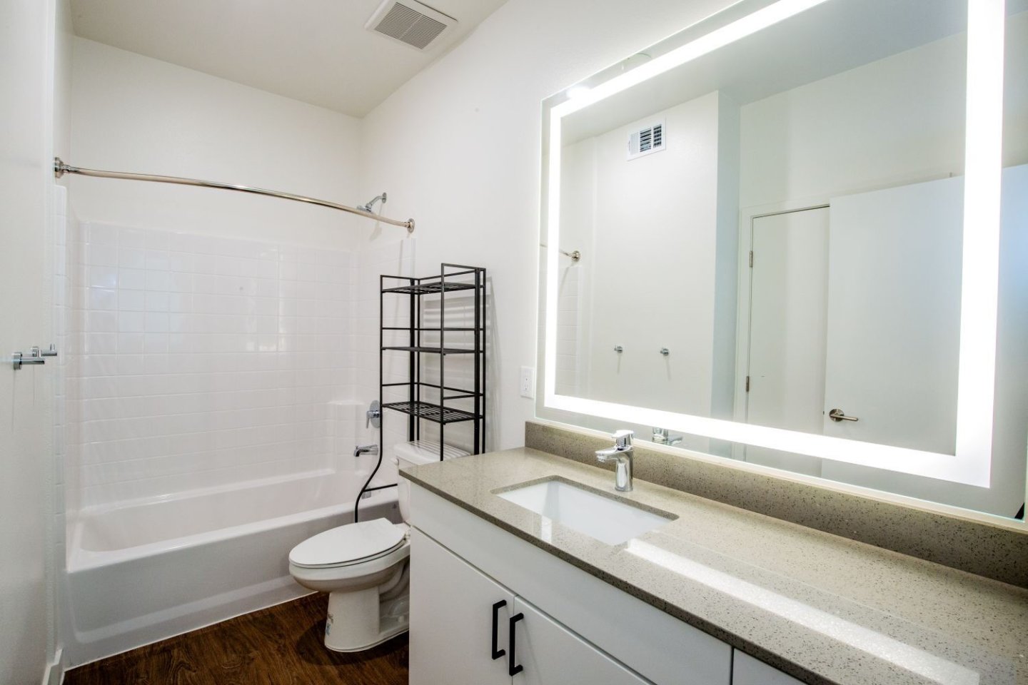 North Ridge Apartments Image 3