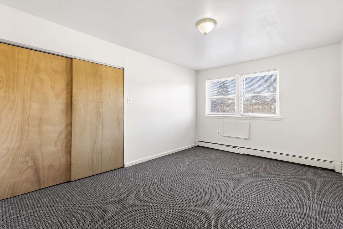 Spencer Place Apartments Image 21