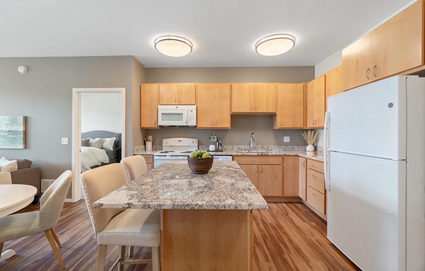 Oaks Landing 55+ Apartments - Senior & Affordable Housing Image 25