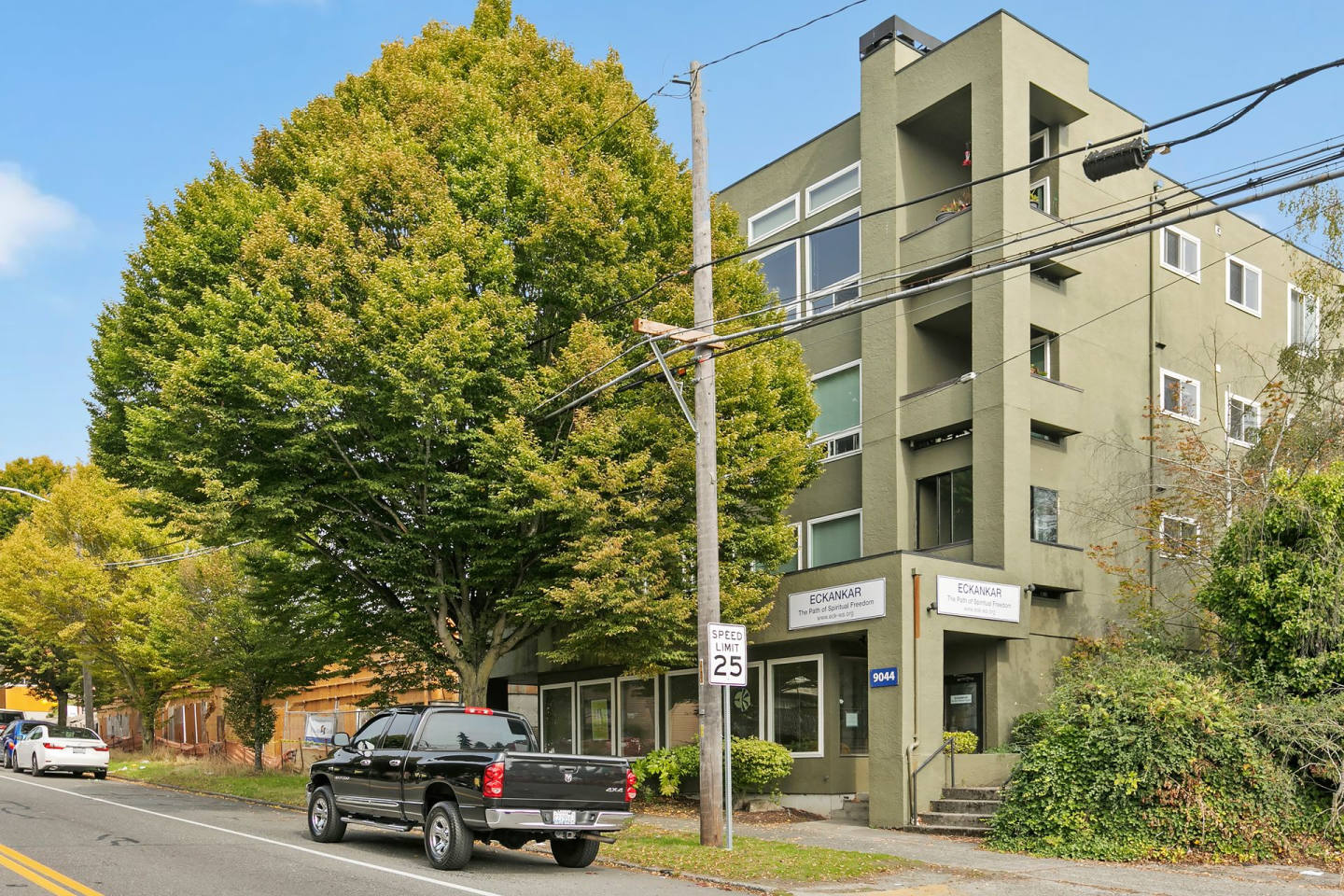 West Seattle Flats Image 2
