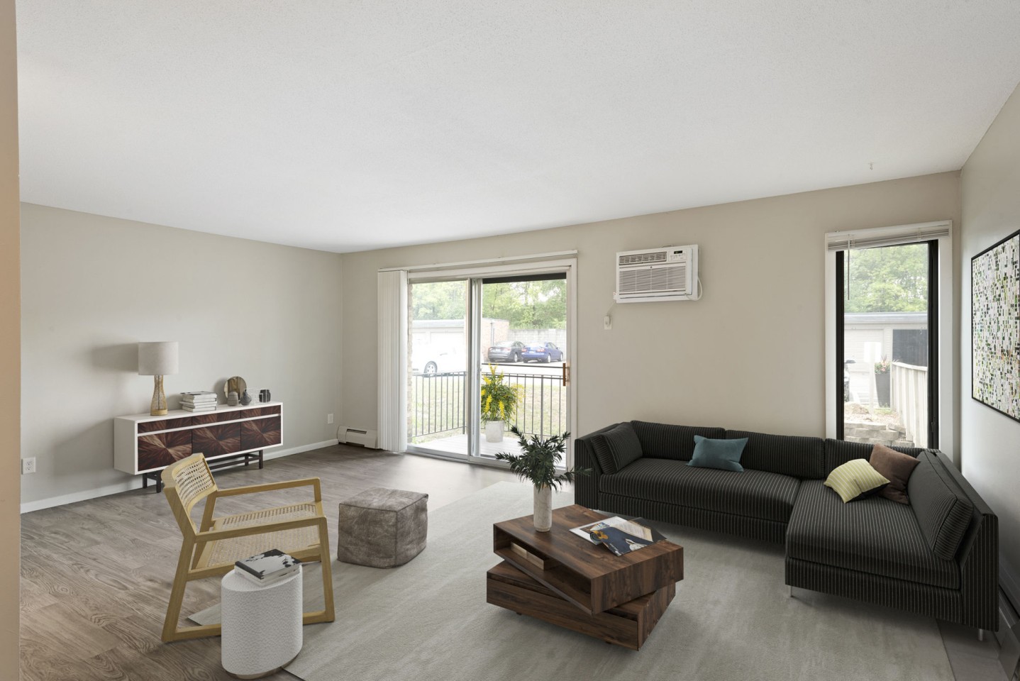 Windsor South Apartments Image 7