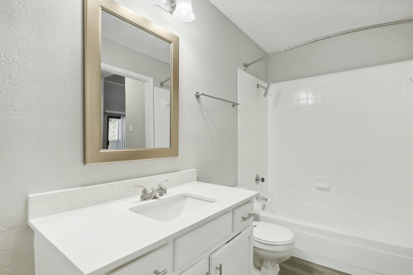 Avalon Villas Image 3