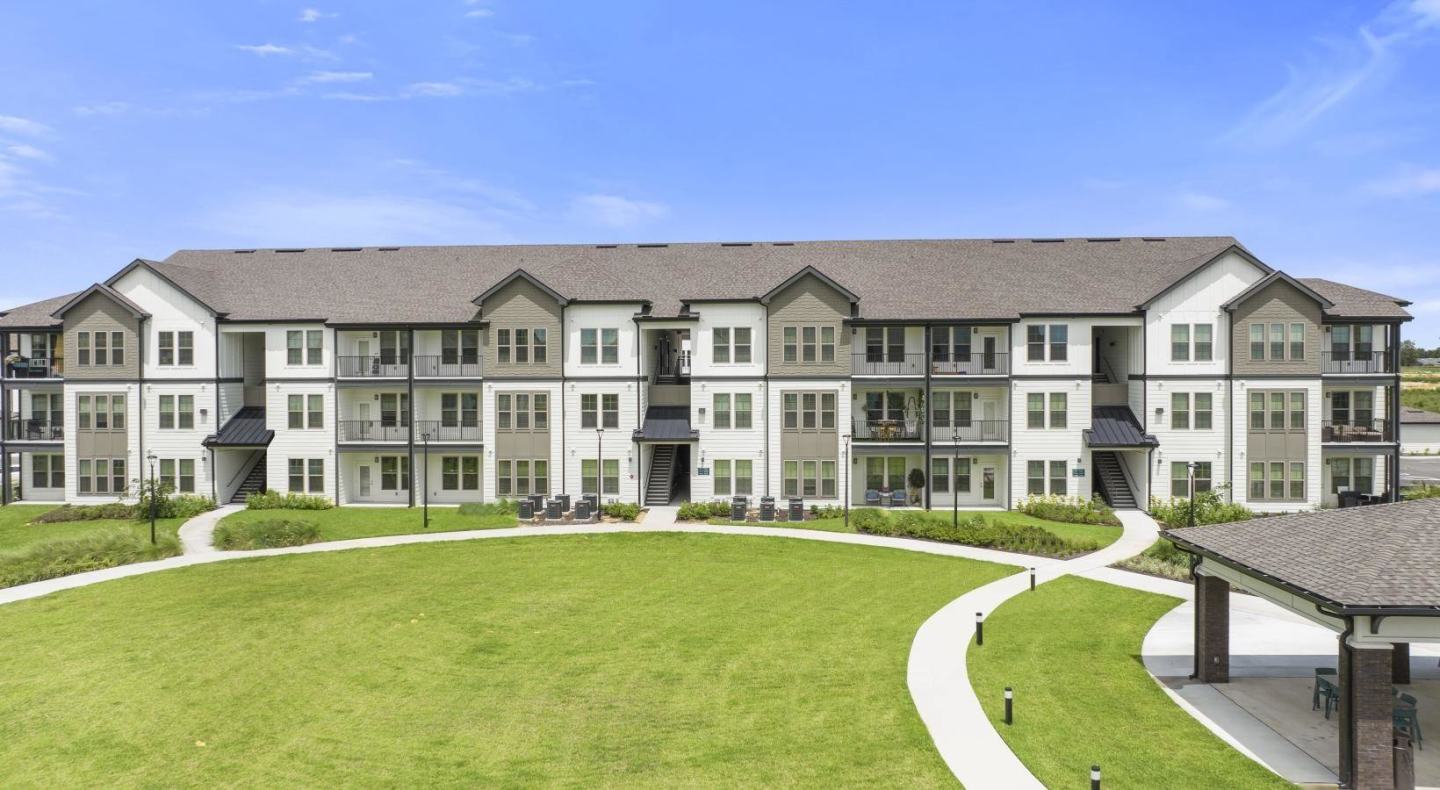Century Grove Park Image 29