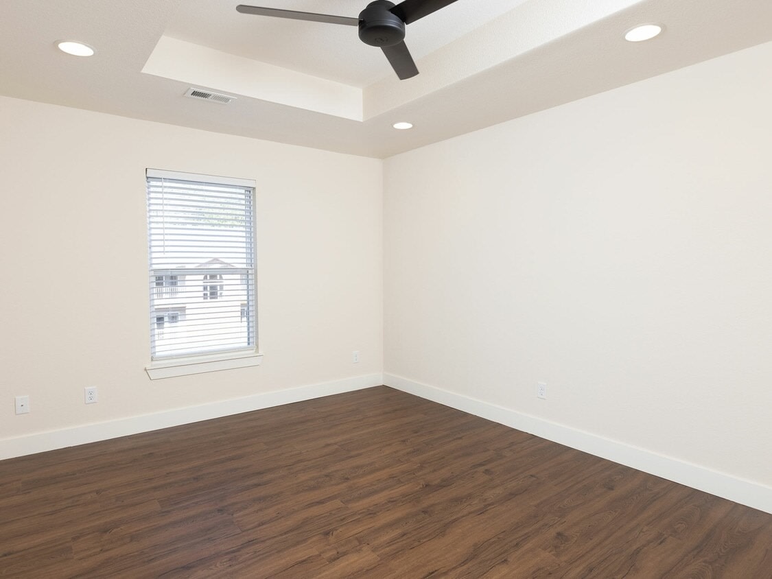 Highland Park Image 19