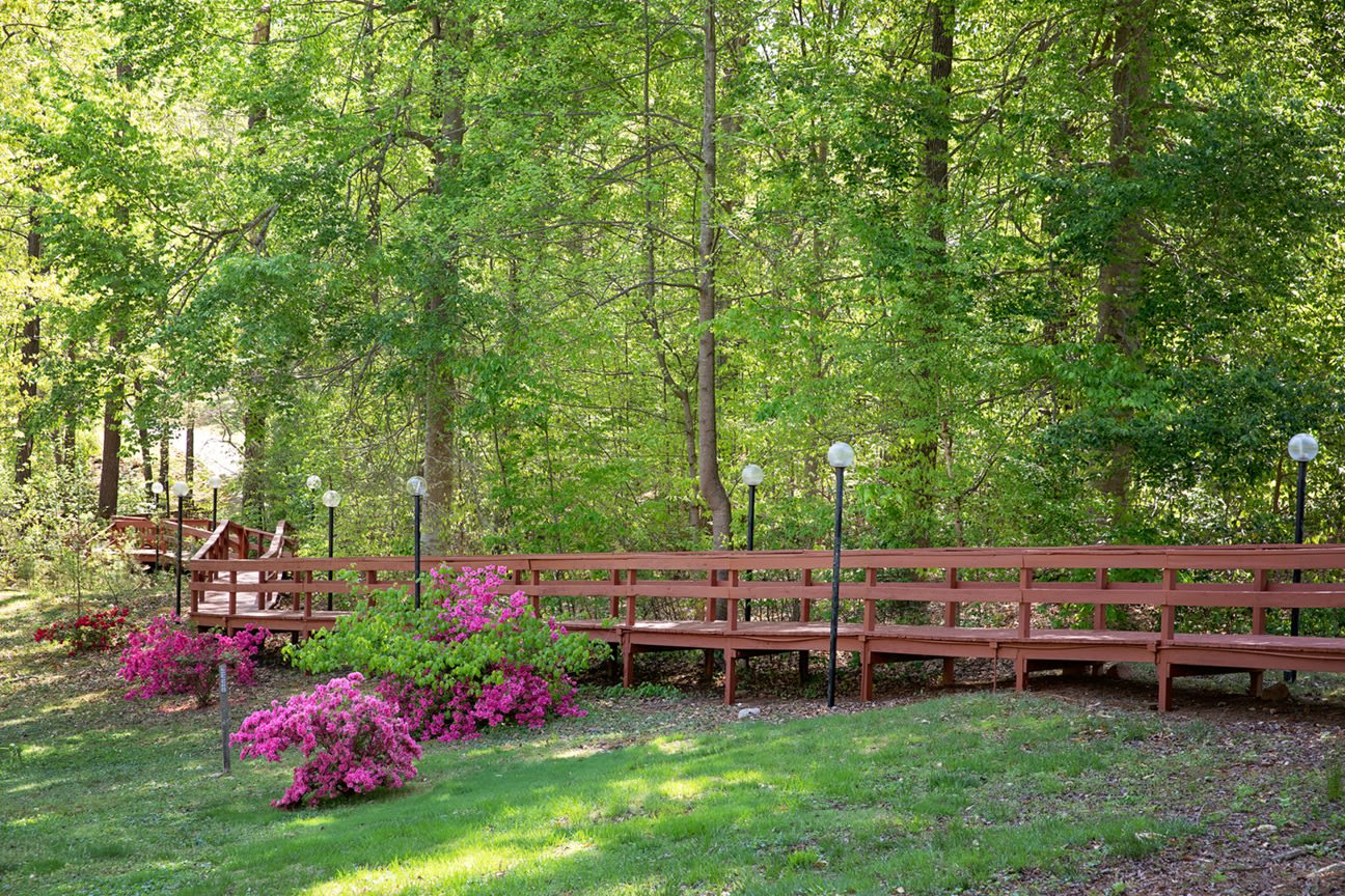Lake Lynn Reserve Apartments Image 14