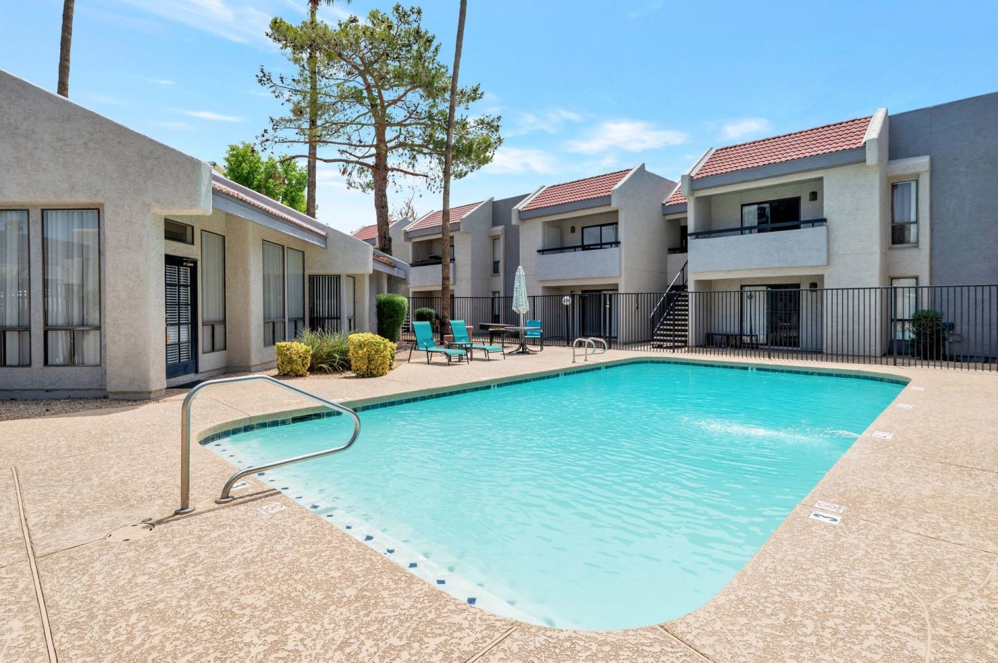 Hidden Cove Apartments Image 3