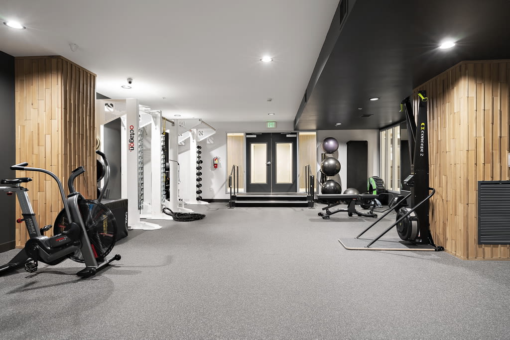 Vantage Pointe Image 24