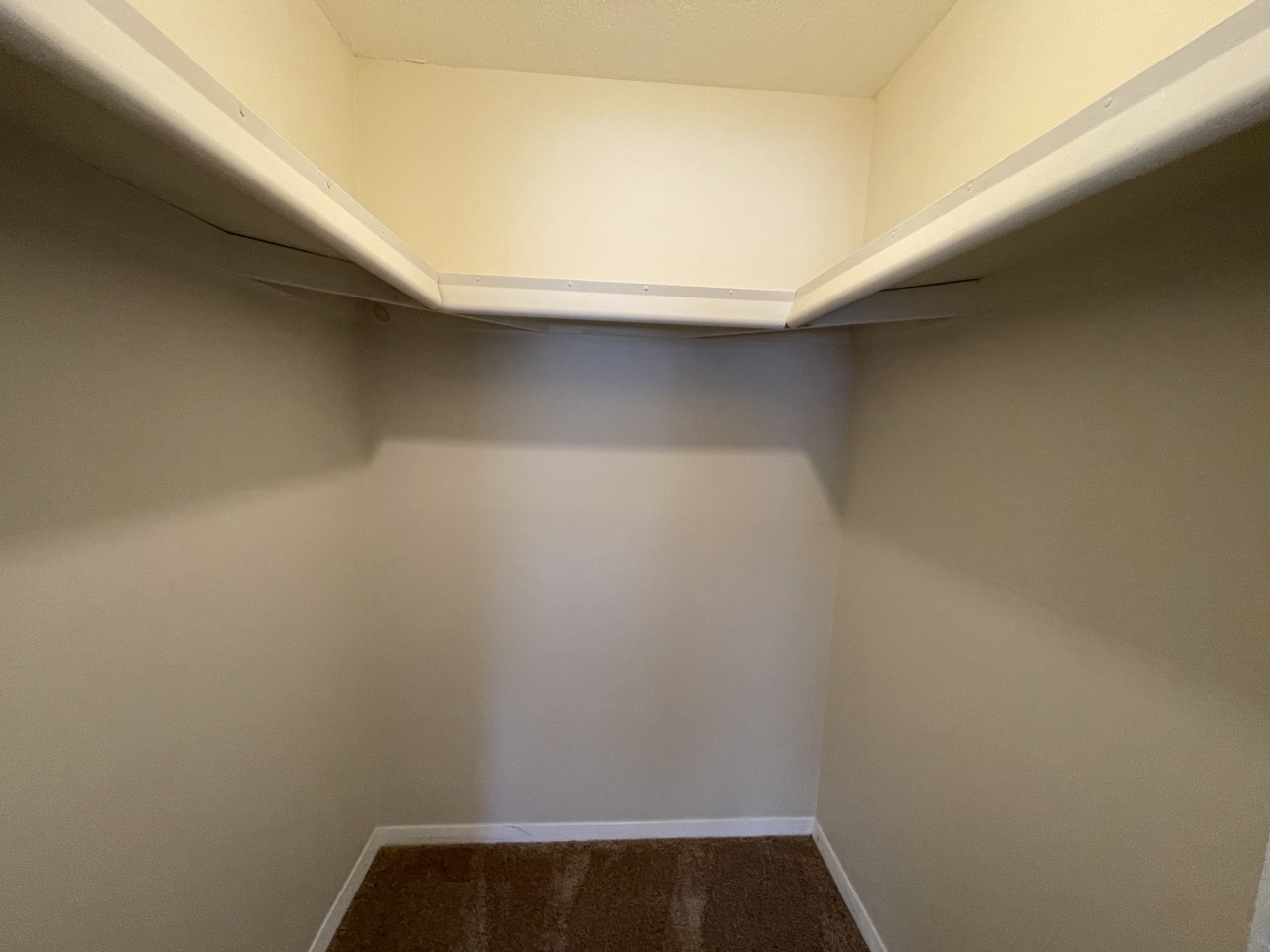 Milford Trails Apartments and Storage Image 32