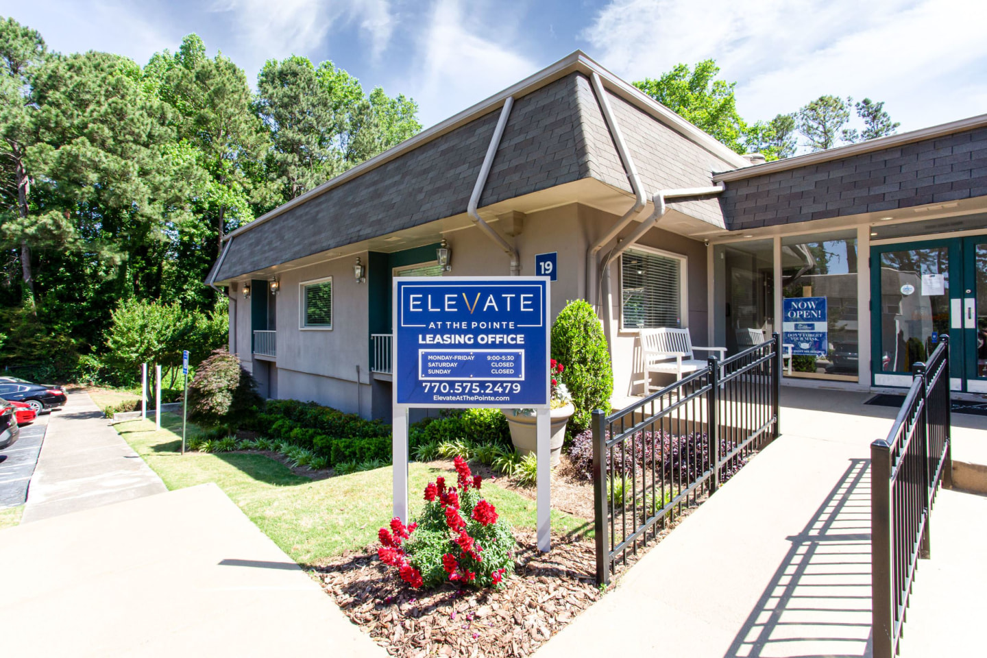 Elevate at the Pointe Image 2