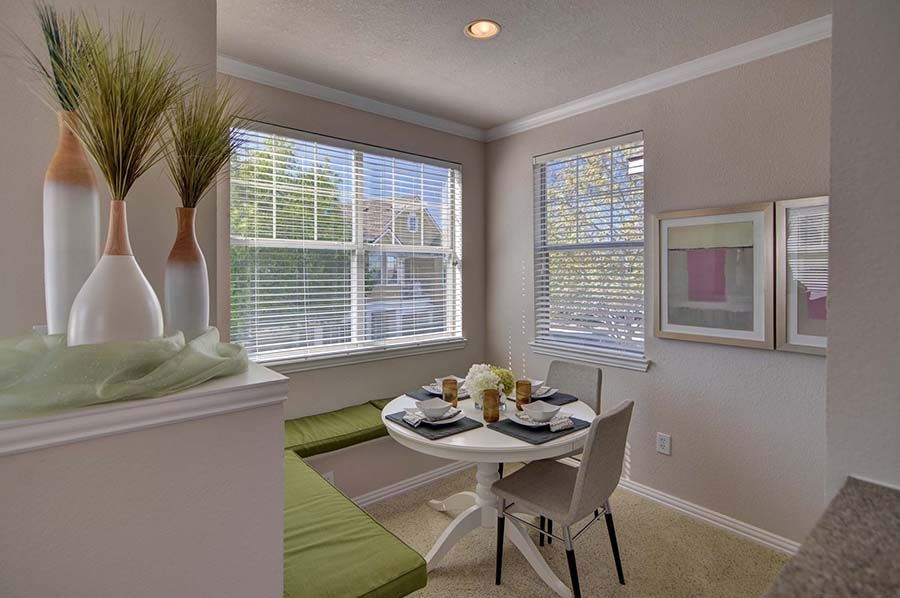 Lakepointe Residences Image 2