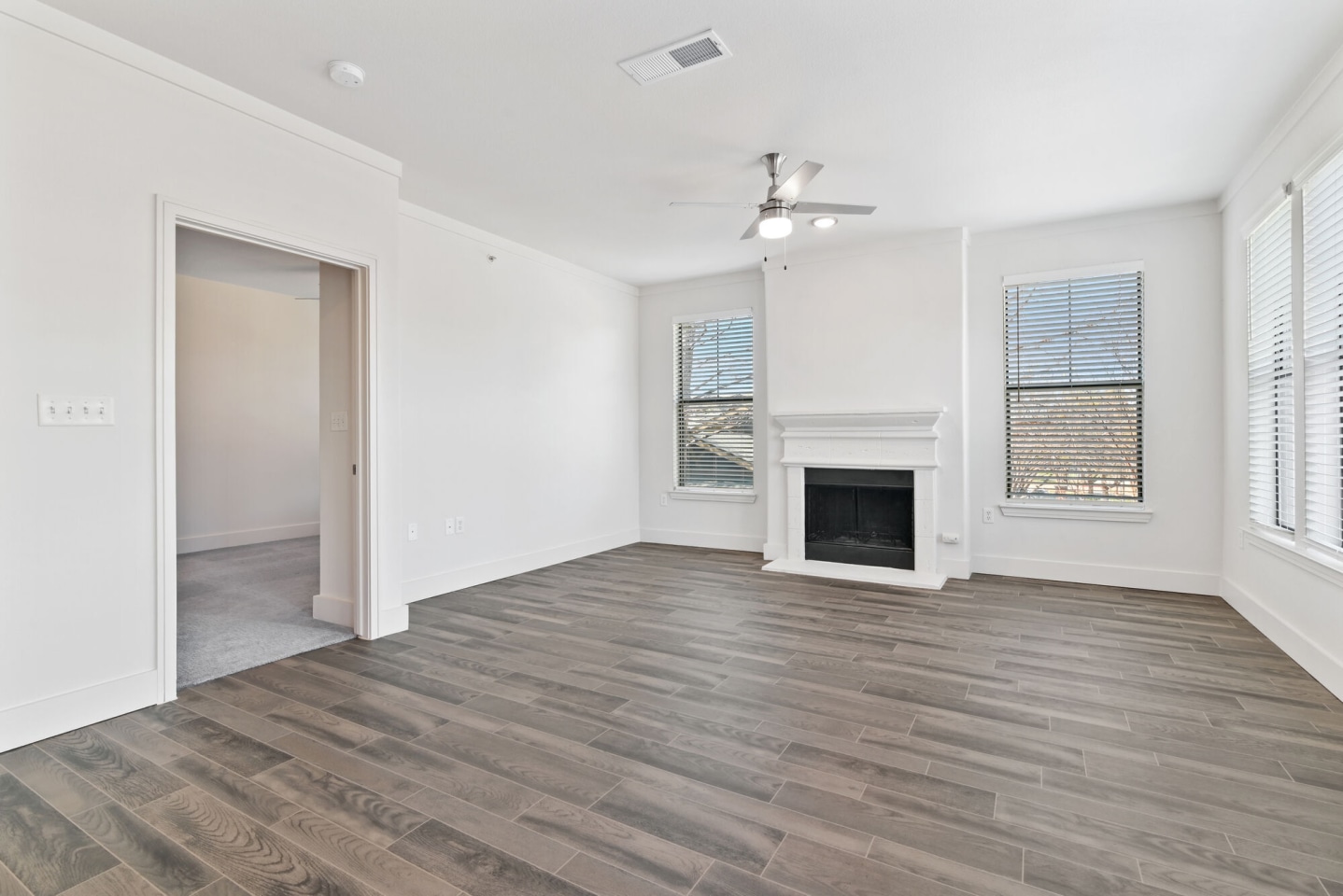 The Berkeley Luxury Apartment Homes Image 23