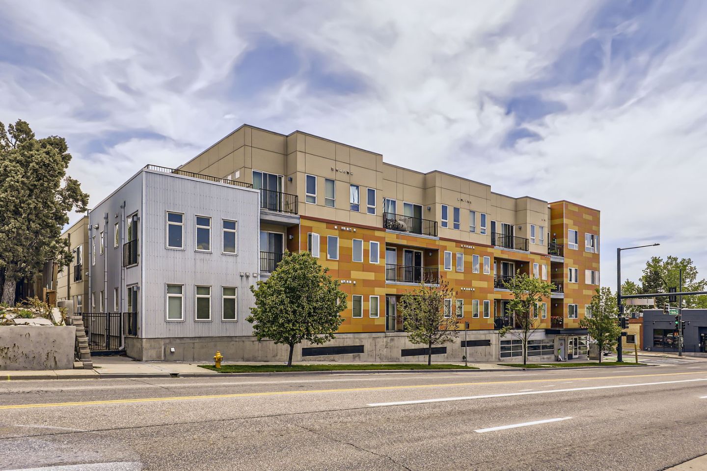 SloHi Flats Image 11