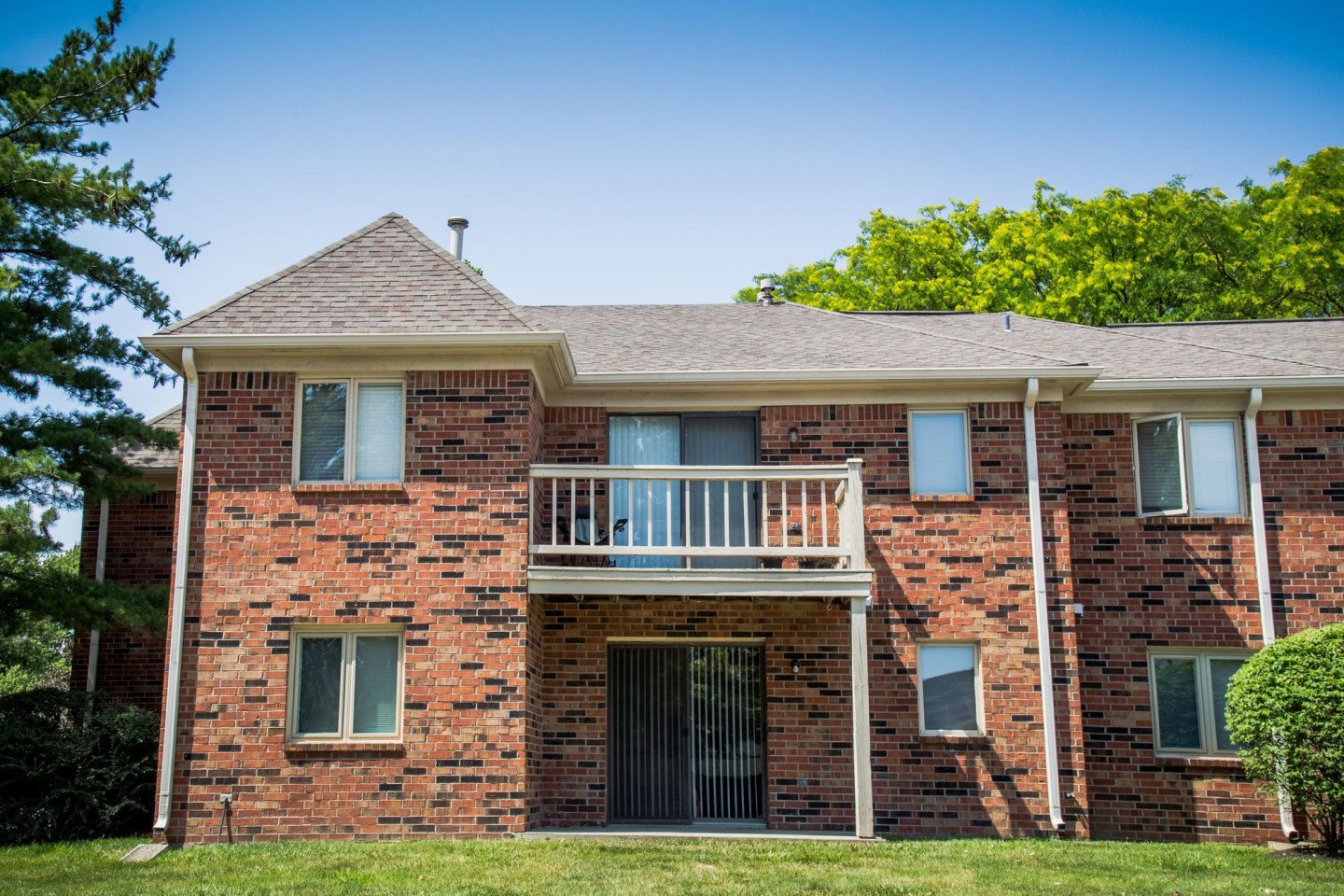 Northlake Village Apartments Image 8