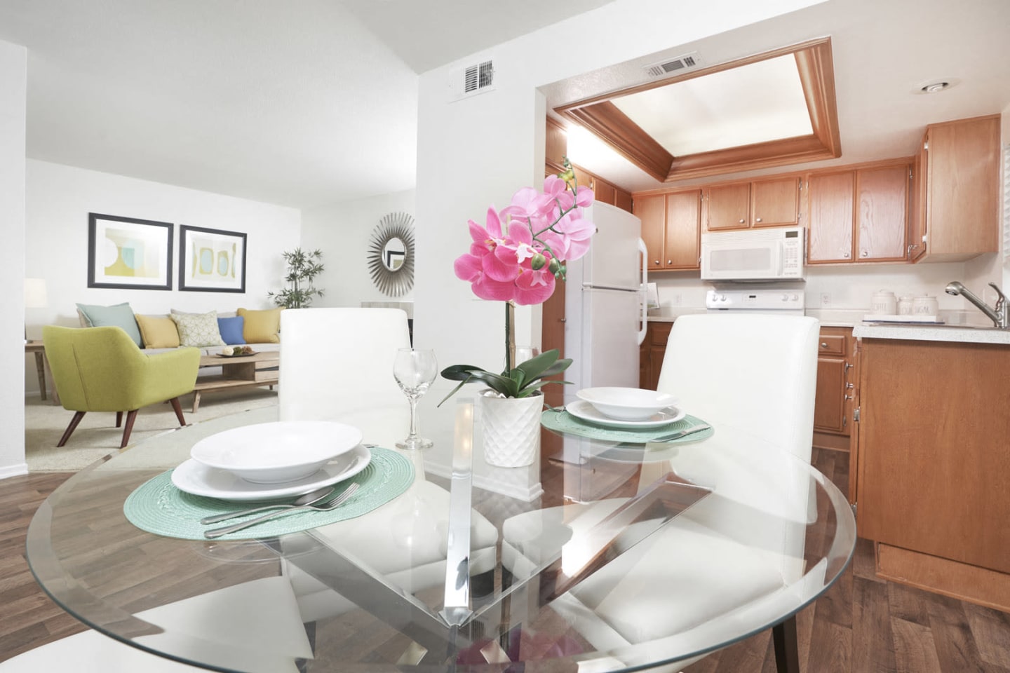 The Knolls Apartment Homes Image 23