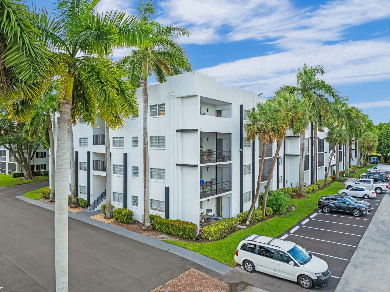 The Luxe at Boca Image 21