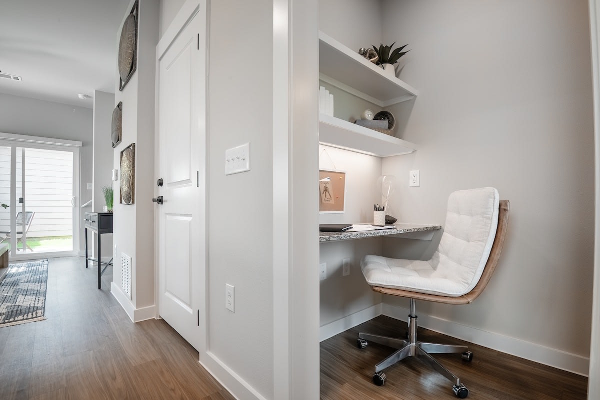 Collection Hunter Crossroads Townhomes Image 3