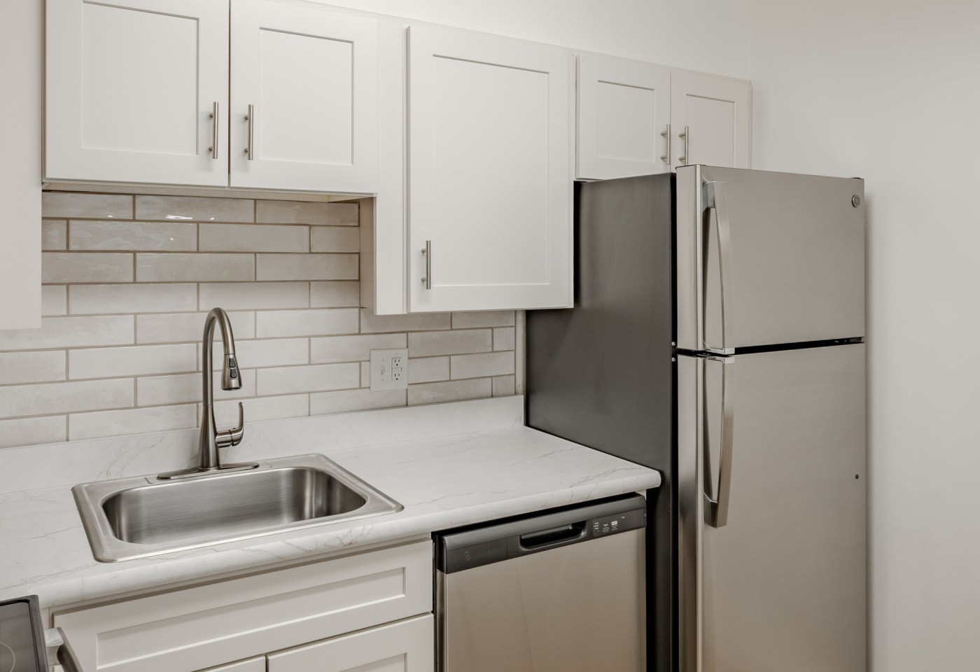California Apartments Image 1