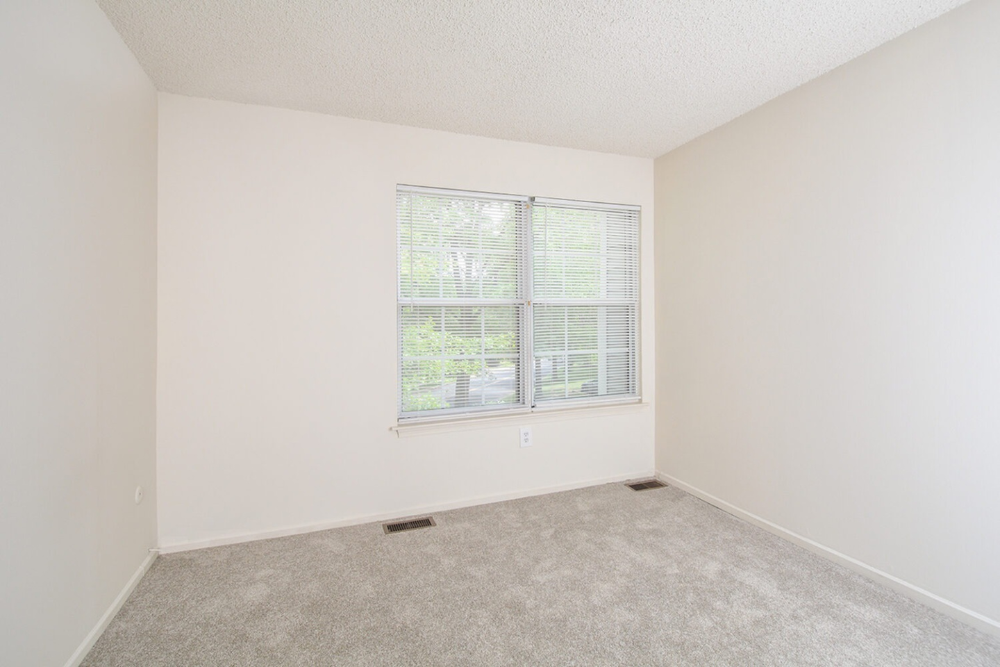Hilltop Rental Townhomes Image 15