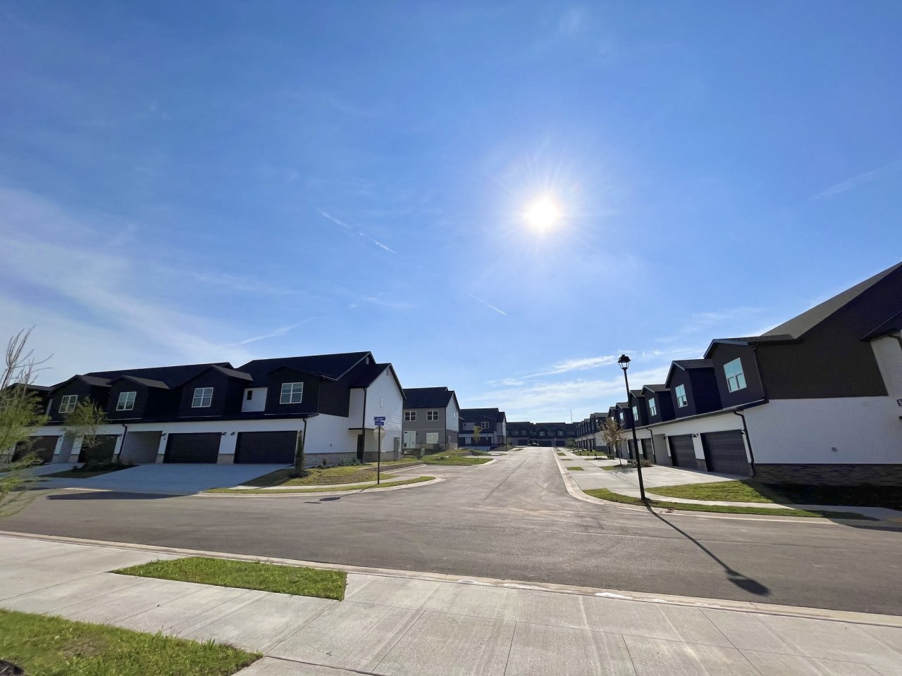 Hillcrest Village Image 12