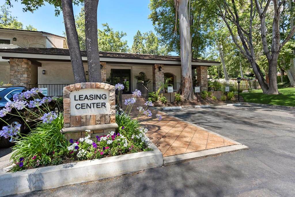 The Meadows at Westlake Village Image 40