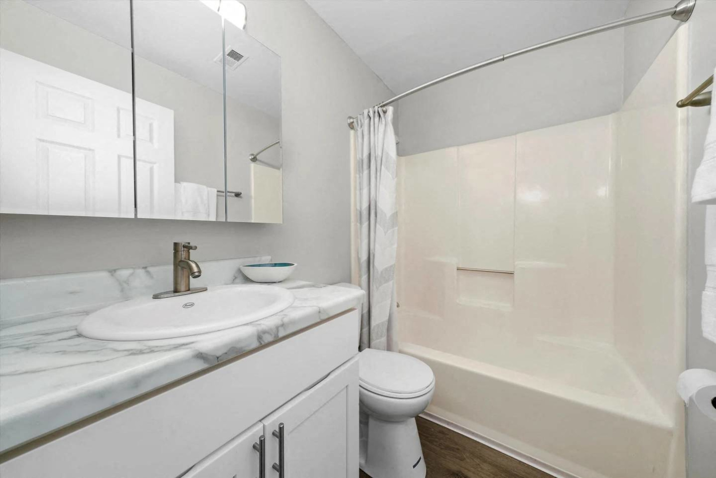 Whitcomb Terrace Apartments Image 12