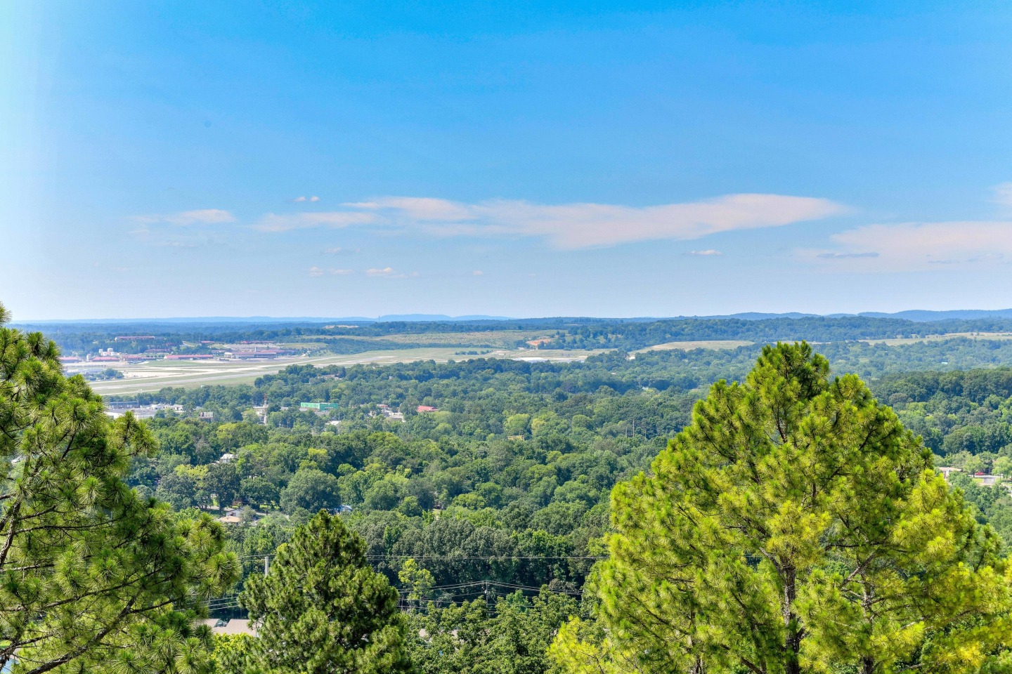 The VUE at Crestwood Apartments Image 19